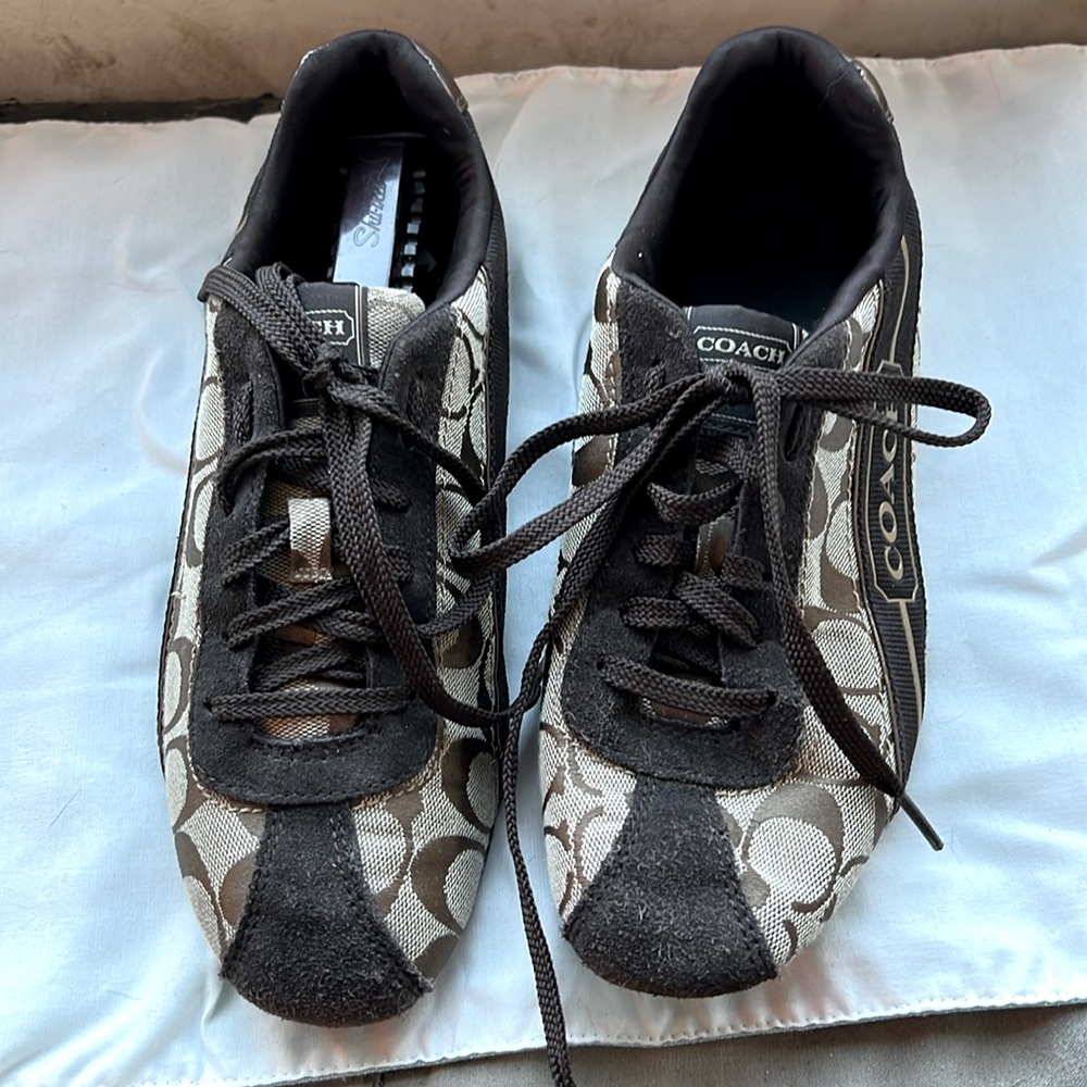 COACH Brown/Tan Hilary Tennis Shoe Women's Size 8M Style #A1337.